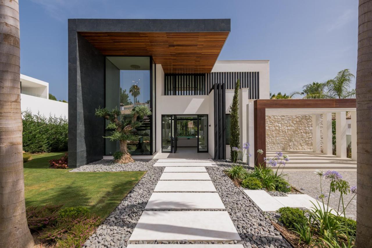 Vacation Marbella I Villa Sirius, Golf Valley, Private Heated Pool, Sauna, Billiard, Cinema, Awarded Holiday Rental Exteriör bild
